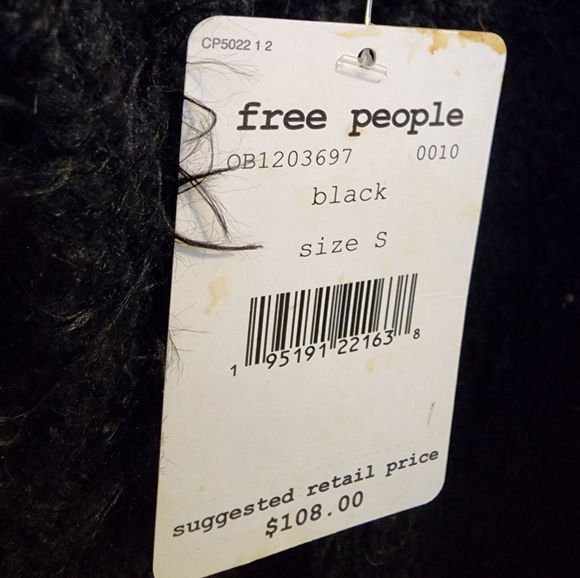 NWT Free People Icing V-Neck Fuzzy Eyelash Slouchy Soft Long Sleeve Sweater Blk - Picture 8 of 11